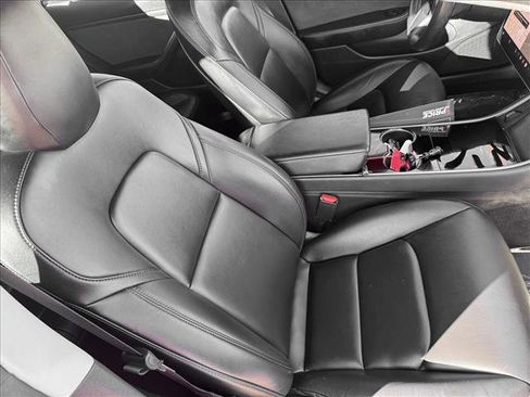 Used 2018 Tesla Model 3 Long Range image 21