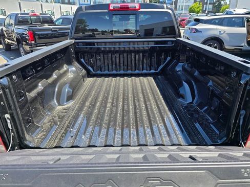 New 2025 Chevrolet Colorado Z71 image 16