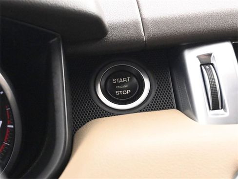 Used 2017 Land Rover Range Rover Sport HSE image 34