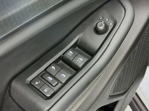 Certified 2023 Jeep Grand Cherokee L Laredo AWD/4WD image 27