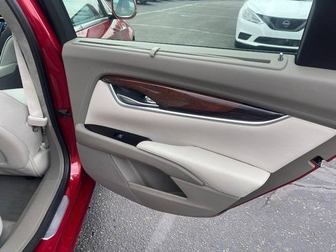 Used 2013 Cadillac XTS Platinum image 16