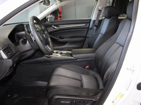 Used 2021 Honda Accord EX image 13
