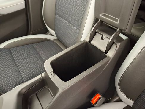 Used 2024 Buick Envista Preferred w/ Convenience II Package image 26