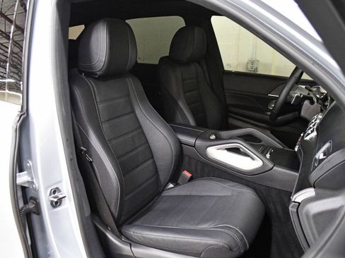 Used 2024 Mercedes-Benz GLE 450 4MATIC image 10