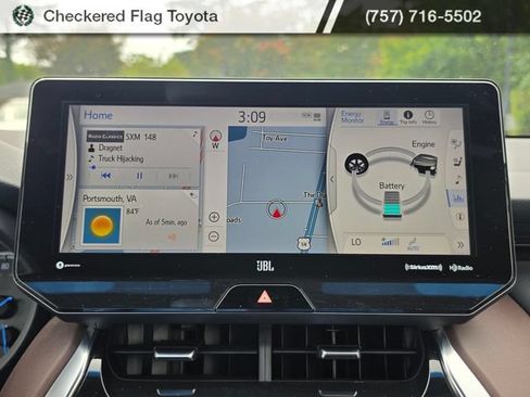 Used 2021 Toyota Venza Limited w/ Carpet Mat Package (TMS) AWD/4WD image 14
