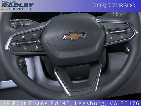 New 2026 Chevrolet Suburban Premier image 19