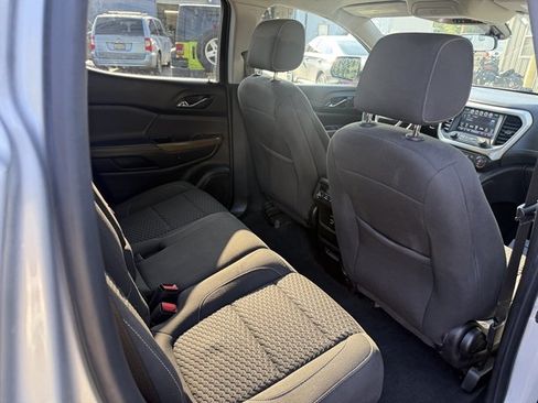 Used 2019 GMC Acadia SLE AWD/4WD image 40