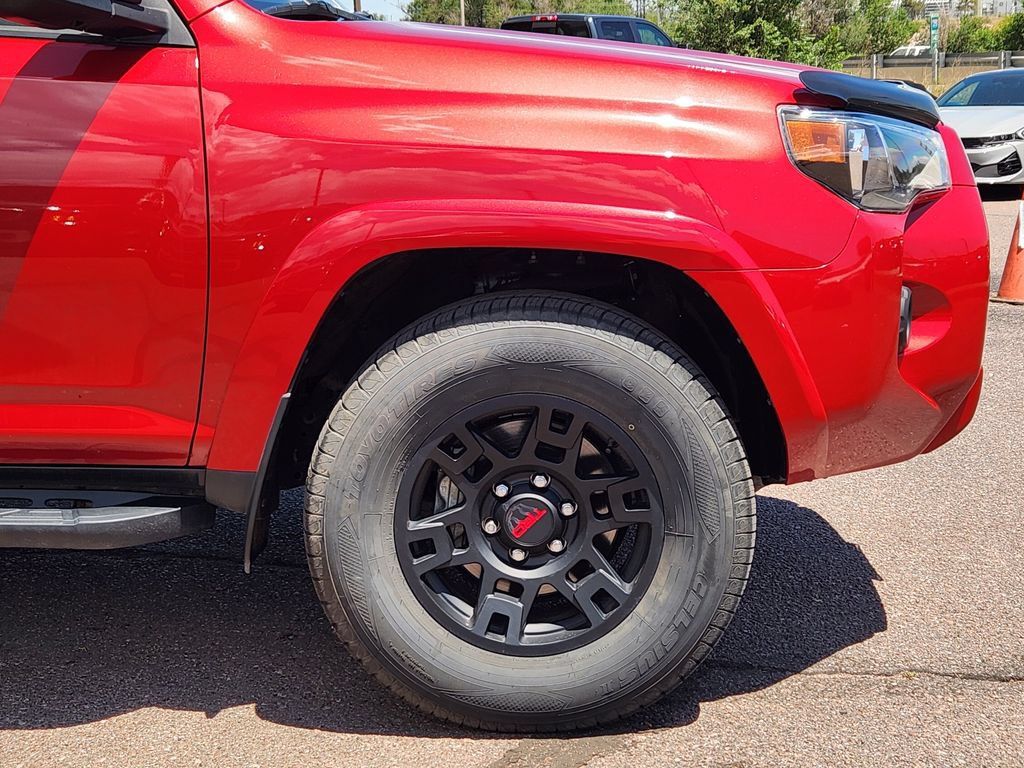 Used 2023 Toyota 4Runner SR5 Premium AWD/4WD image 29