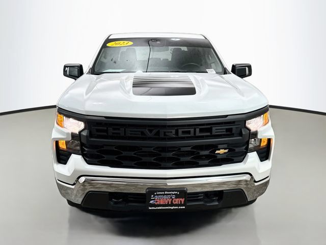 Used 2023 Chevrolet Silverado 1500 W/T w/ WT Value Package AWD/4WD image 2