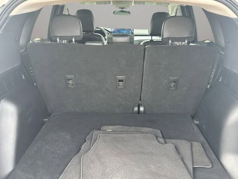 Used 2023 Ford Escape Platinum w/ Premium Technology Package image 10