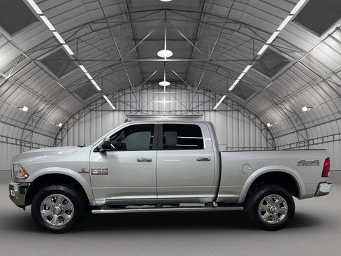 Used 2017 RAM 2500 Lone Star AWD/4WD image 2
