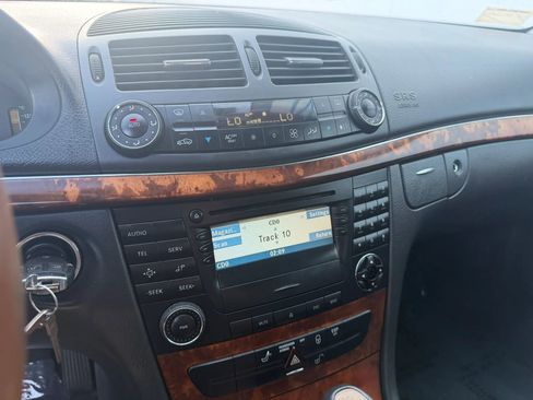 Used 2003 Mercedes-Benz E 500 Sedan image 11
