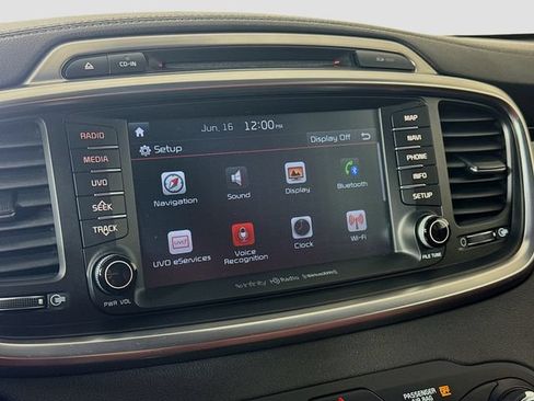 Used 2017 Kia Sorento SX AWD/4WD image 22