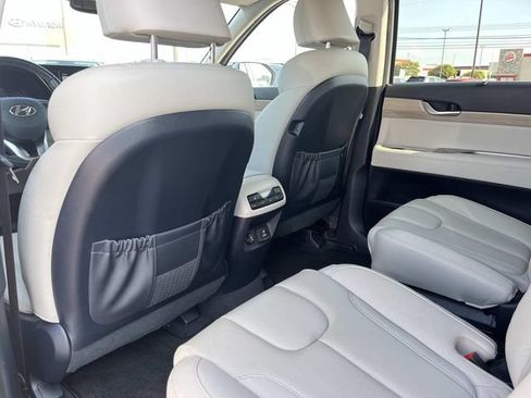 Used 2021 Hyundai Palisade SEL w/ Premium Package FWD image 21