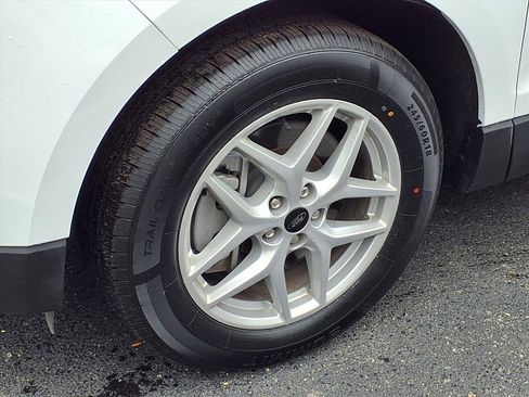 Used 2024 Ford Edge SEL image 26