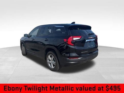 Certified 2023 GMC Terrain SLE FWD image 3