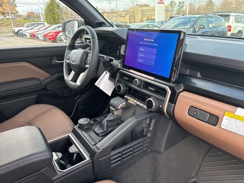 New 2026 Toyota 4Runner Limited image 6