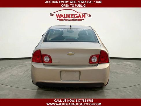 Used 2011 Chevrolet Malibu LS FWD image 6