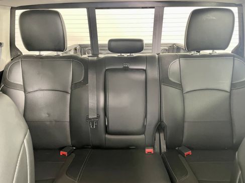 Used 2024 RAM 2500 Laramie w/ Safety Group AWD/4WD image 22