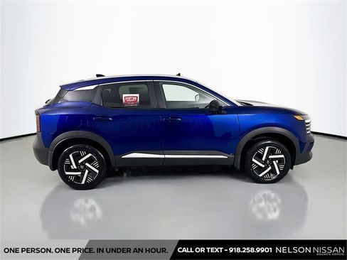 New 2026 Nissan Kicks SV w/ SV Premium Package image 4