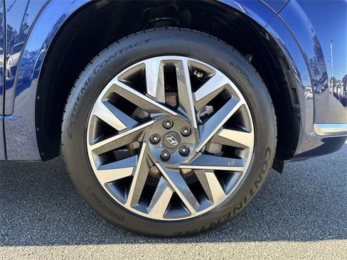 Used 2023 Hyundai Santa Fe Calligraphy image 12