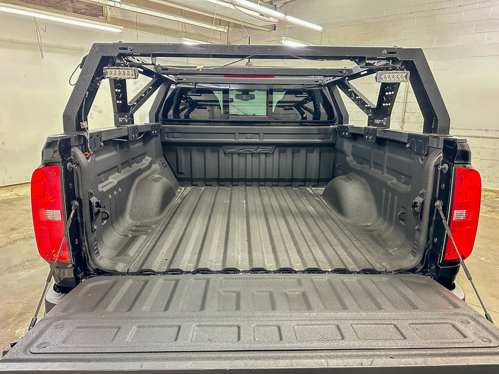 Used 2019 Chevrolet Colorado ZR2 AWD/4WD image 18