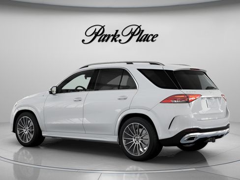 New 2026 Mercedes-Benz GLE 450 4MATIC image 16
