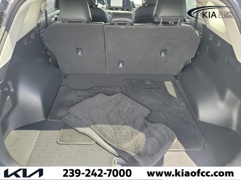 Certified 2023 Kia Sportage EX AWD/4WD image 11