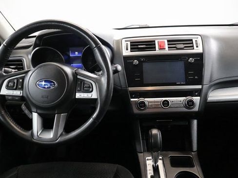 Used 2017 Subaru Outback 2.5i Premium AWD/4WD image 13