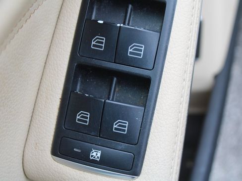 Used 2018 Mercedes-Benz GLA 250 image 18