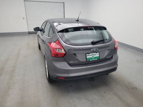 Used 2014 Ford Focus Titanium FWD image 6