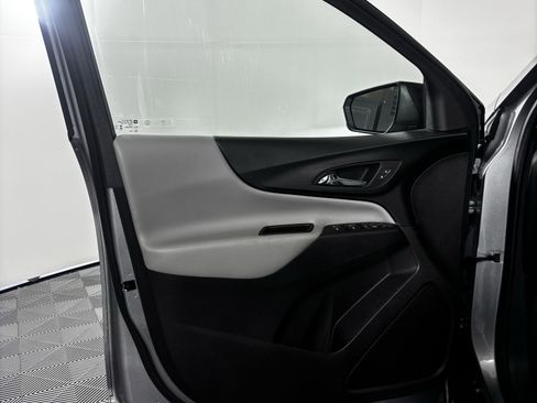 Used 2024 Chevrolet Equinox LS w/ LS Convenience Package image 20