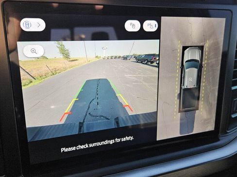 Used 2024 Ford F250 Lariat w/ Chrome Package image 21