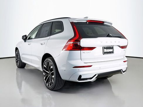 New 2026 Volvo XC60 T8 Ultra w/ Protection Package Premier image 5