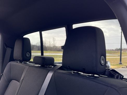 Used 2023 Chevrolet Colorado Trail Boss image 33