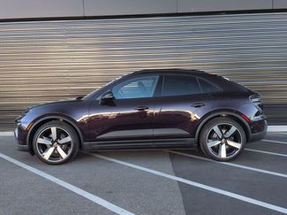 Certified 2025 Porsche Macan 4 Electric AWD/4WD video 2