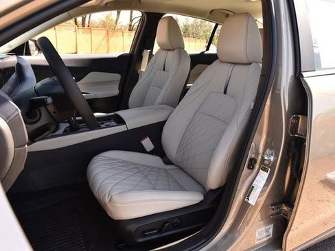 New 2026 Nissan Sentra SL w/ Floor Mat Package image 24