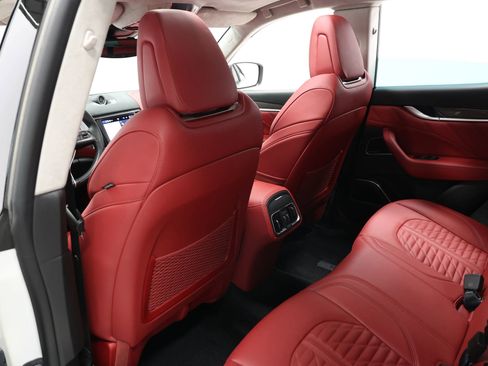 Used 2023 Maserati Levante Modena S image 58