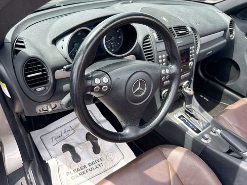 Used 2005 Mercedes-Benz SLK 350 image 10