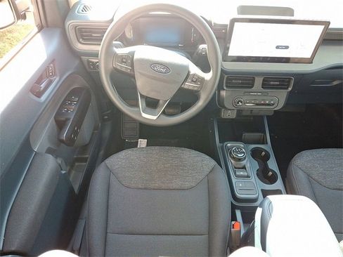 New 2025 Ford Maverick XL image 6