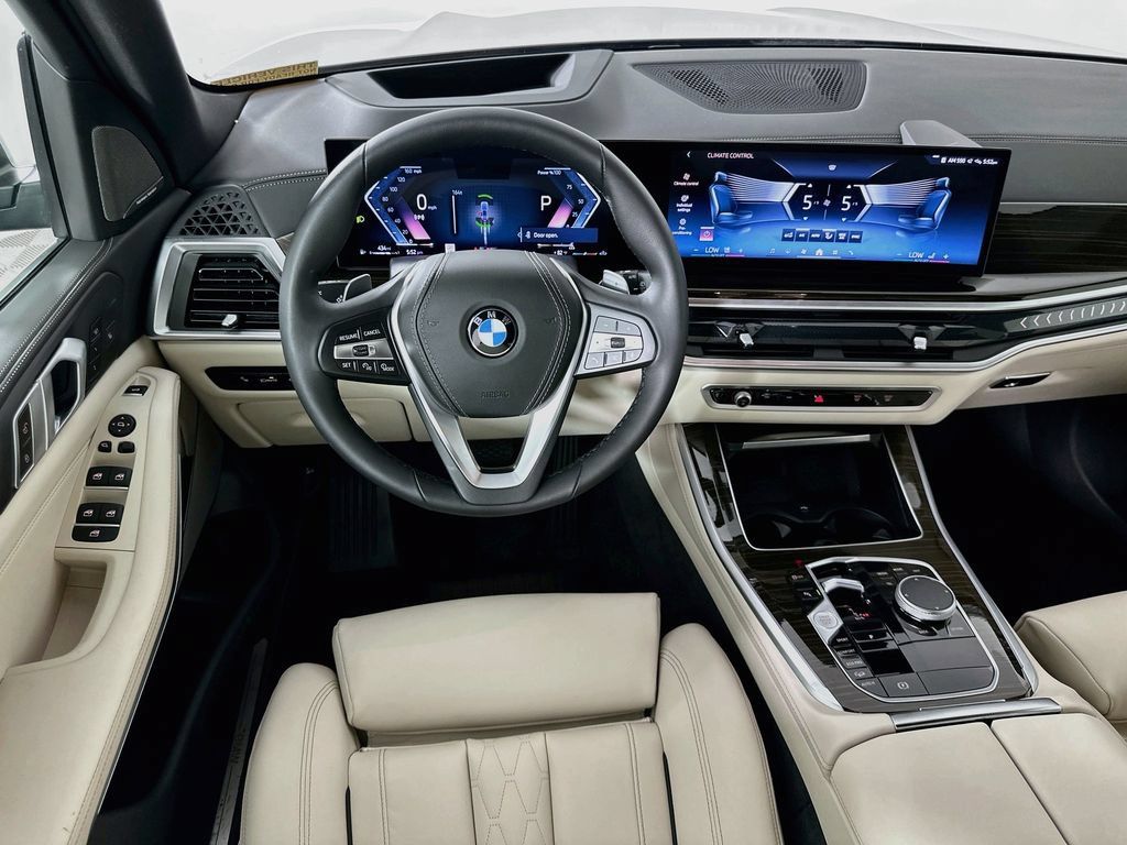 Used 2024 BMW X5 xDrive40i w/ Premium Package AWD/4WD image 23