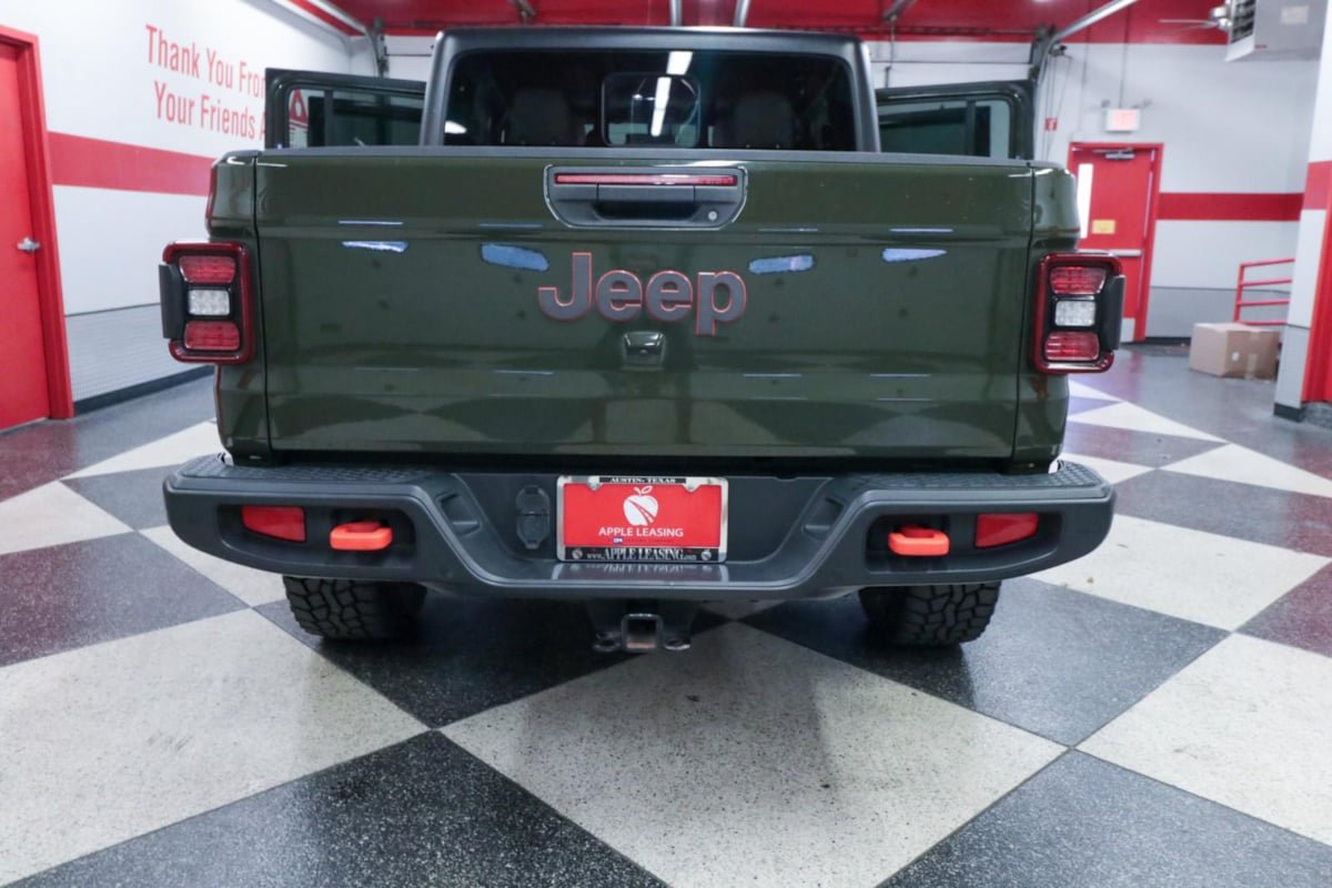 Used 2021 Jeep Gladiator Mojave AWD/4WD image 29