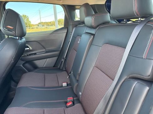 New 2026 Nissan Kicks SR image 20