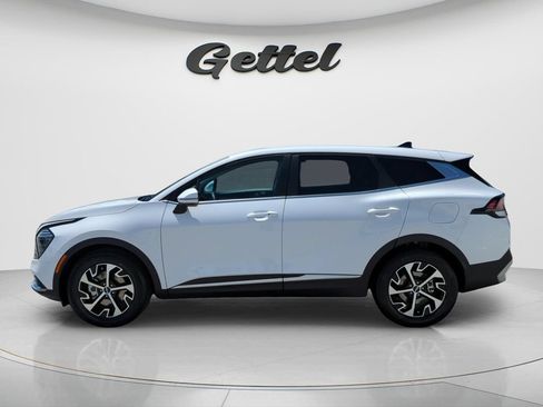 Used 2024 Kia Sportage EX FWD image 8