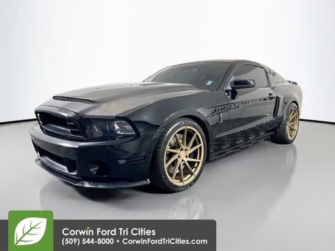 Used 2014 Ford Mustang Shelby GT500 w/ Equipment Group 821A RWD image 5