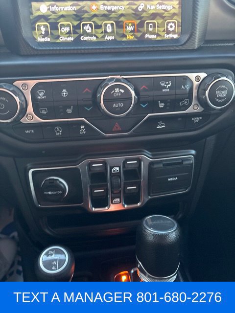 Used 2023 Jeep Gladiator Sport AWD/4WD image 17