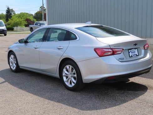 Used 2019 Chevrolet Malibu LT FWD image 8