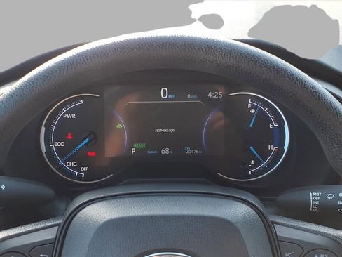 Used 2025 Toyota RAV4 LE image 26