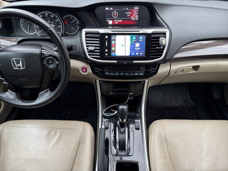 Used 2017 Honda Accord EX-L image 19