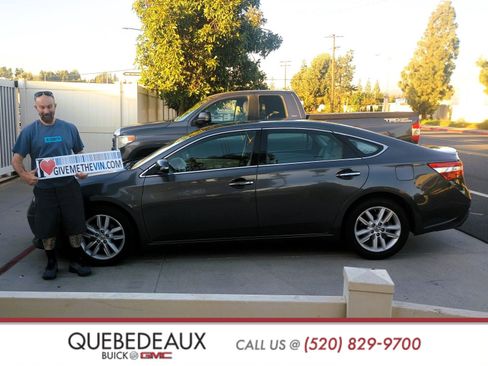 Used 2014 Toyota Avalon XLE Premium image 1